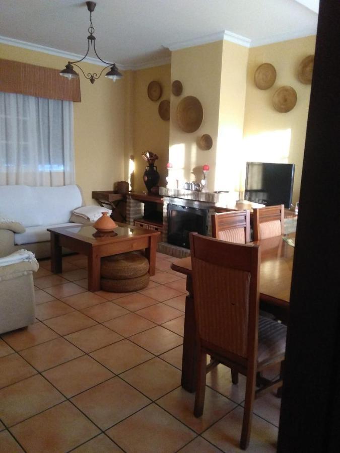 Chalet Con Encanto Villa Palomares del Rio Exterior photo